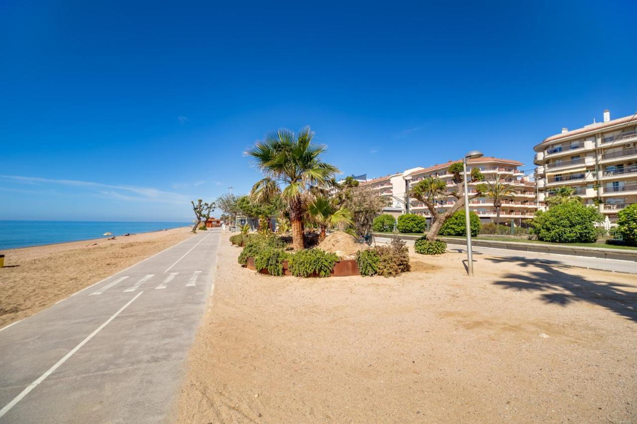 Vivalidays Michele Apartment Пинеда де Мар Екстериор снимка